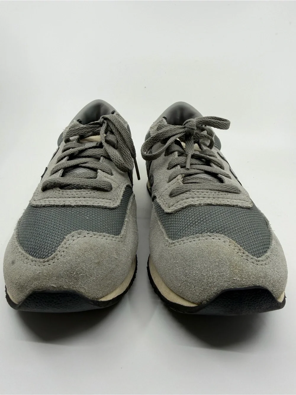 New Balance 620 Gray Suede Nylon Retro Running Sneakers Women's Size 9 CW620JJ2